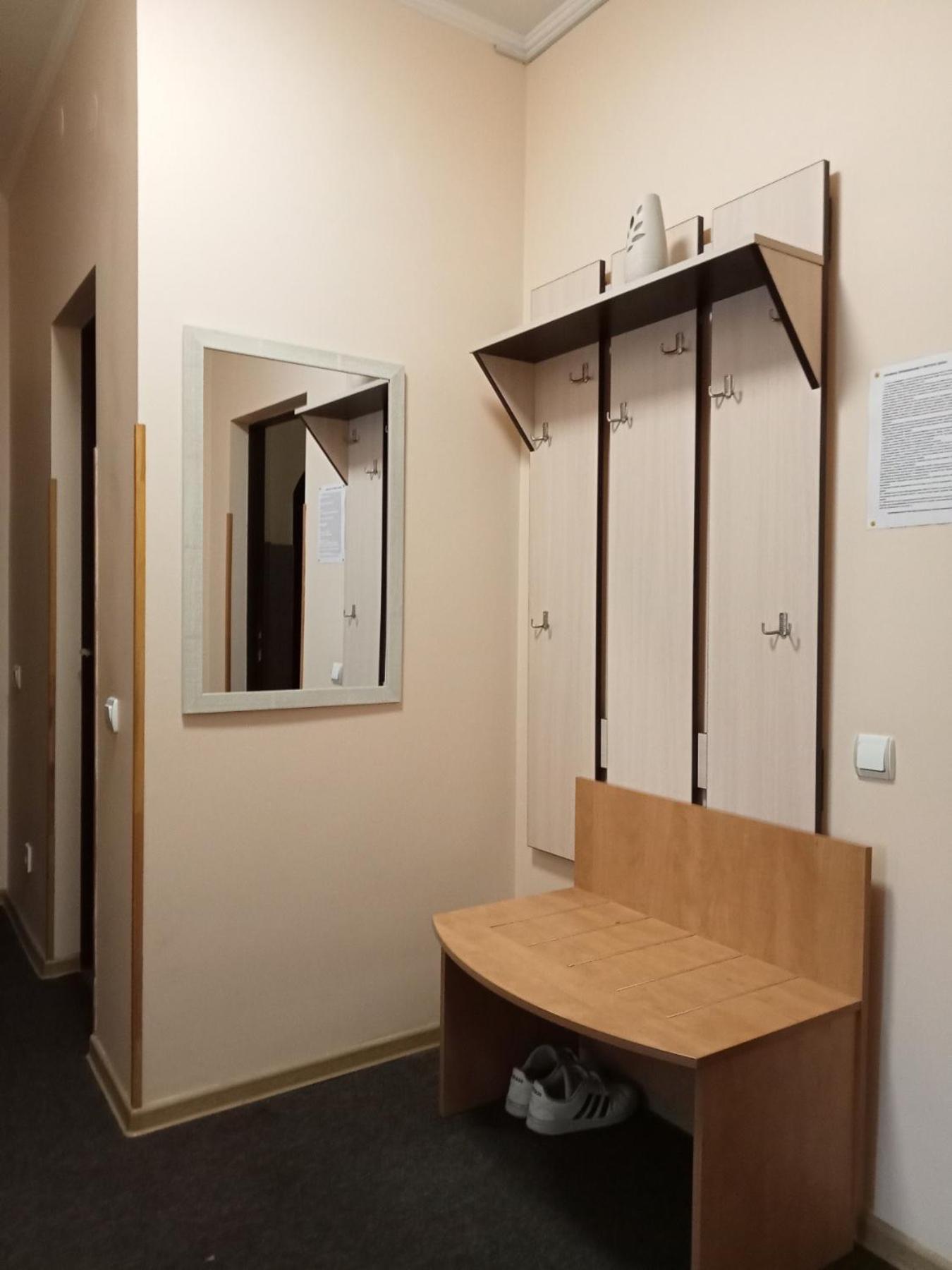 Hostel Iskra Λβιβ Εξωτερικό φωτογραφία