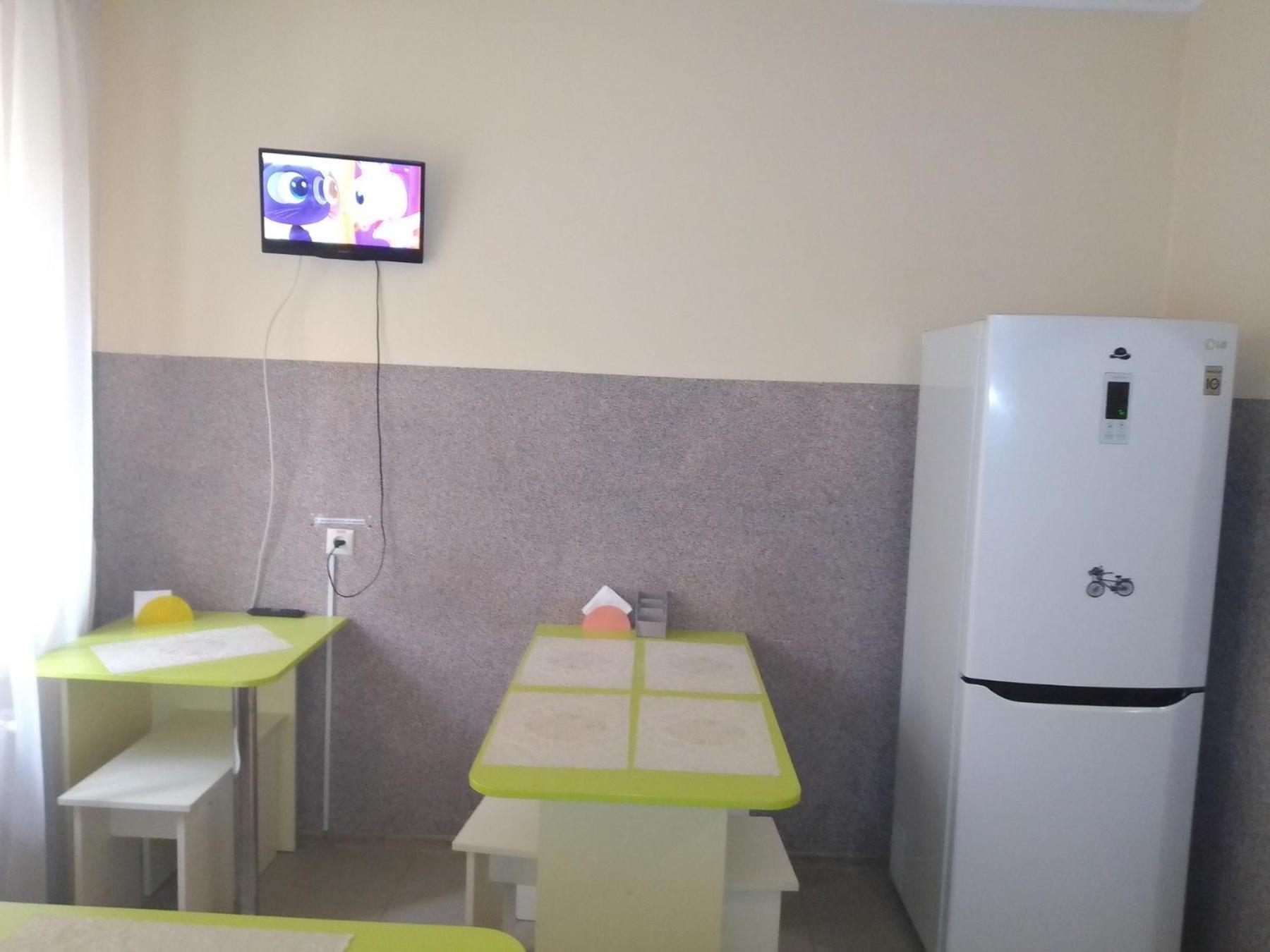 Hostel Iskra Λβιβ Εξωτερικό φωτογραφία