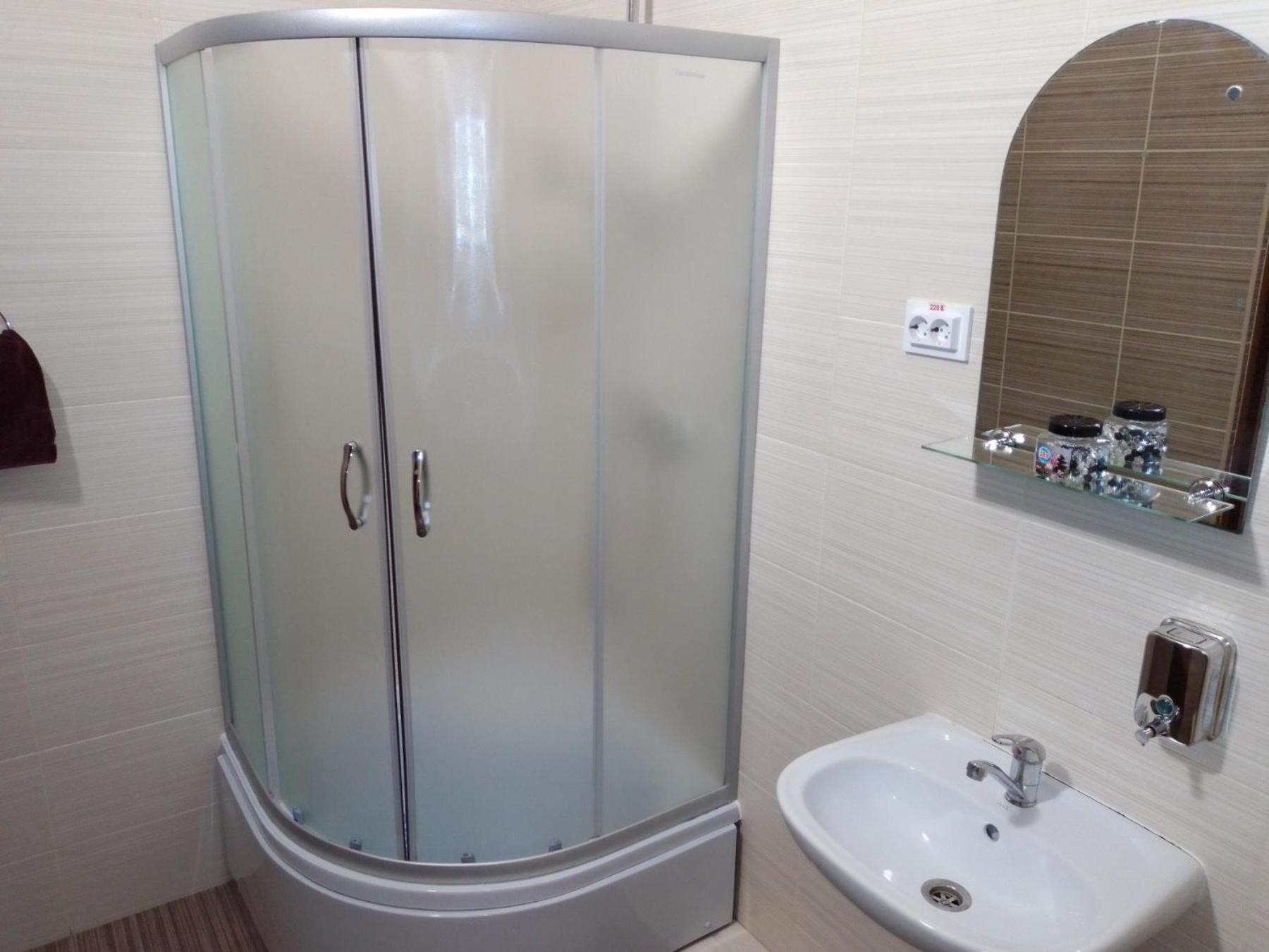 Hostel Iskra Λβιβ Εξωτερικό φωτογραφία