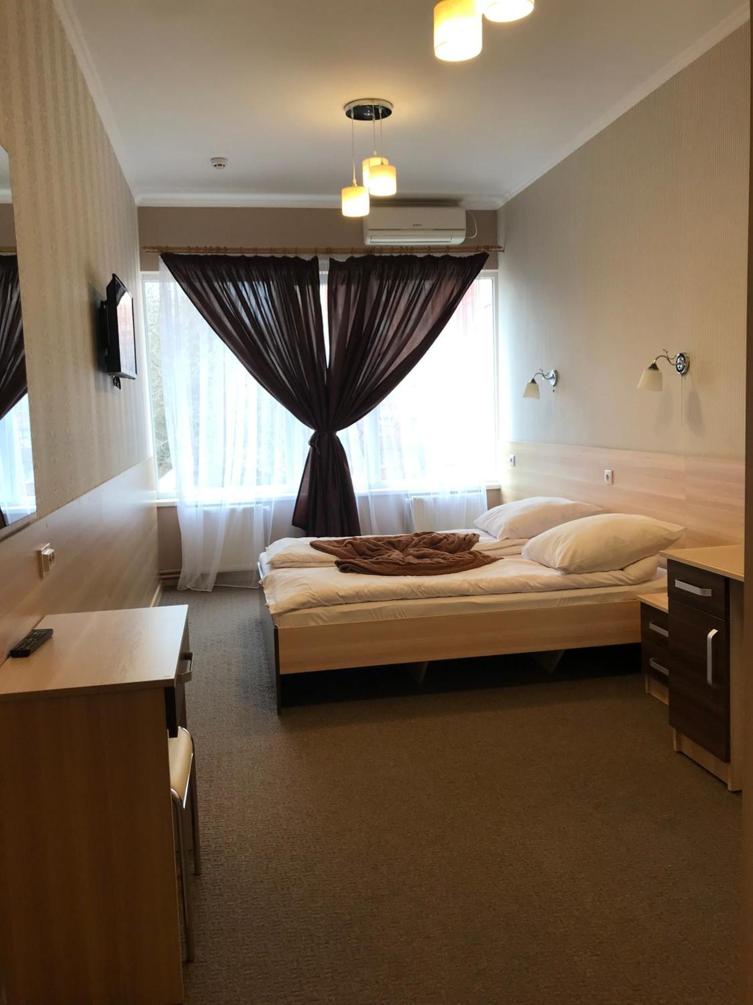 Hostel Iskra Λβιβ Εξωτερικό φωτογραφία
